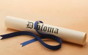 Historia de los diplomas y certificados